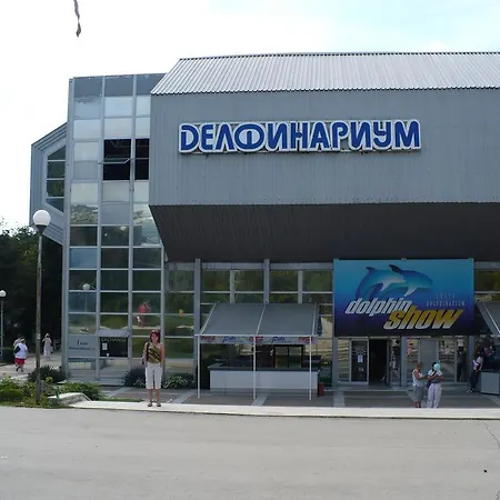 公寓 Andrea 瓦爾納